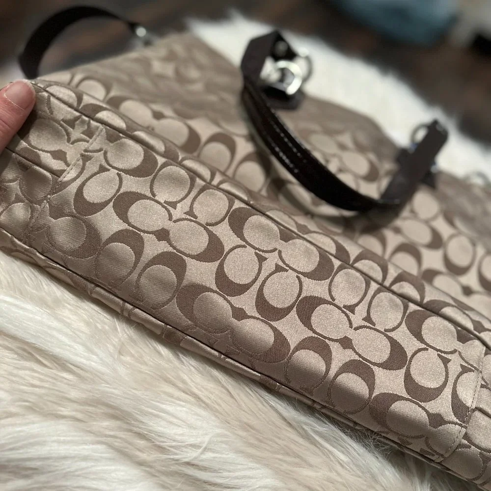 Coach NWT Vintage Ashley Signature Brown Carryall Shoulder Bag F15510 - Picture 9 of 10